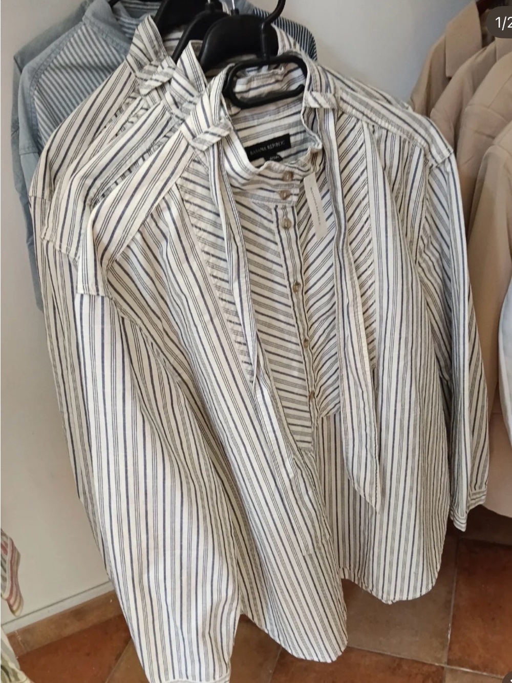Banana Republic Striped Cotton Band-Collar-up shirt with Neck Tie- Size M